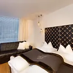 Alpinlodge & 萨姆瑙恩