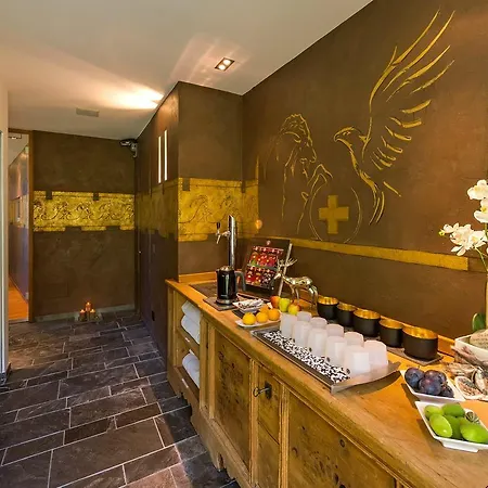 아파트호텔 Alpinlodge & 삼나운