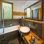 Alpinlodge & 5* Samnaun