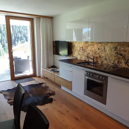 Alpinlodge & Apart-hotel 5*